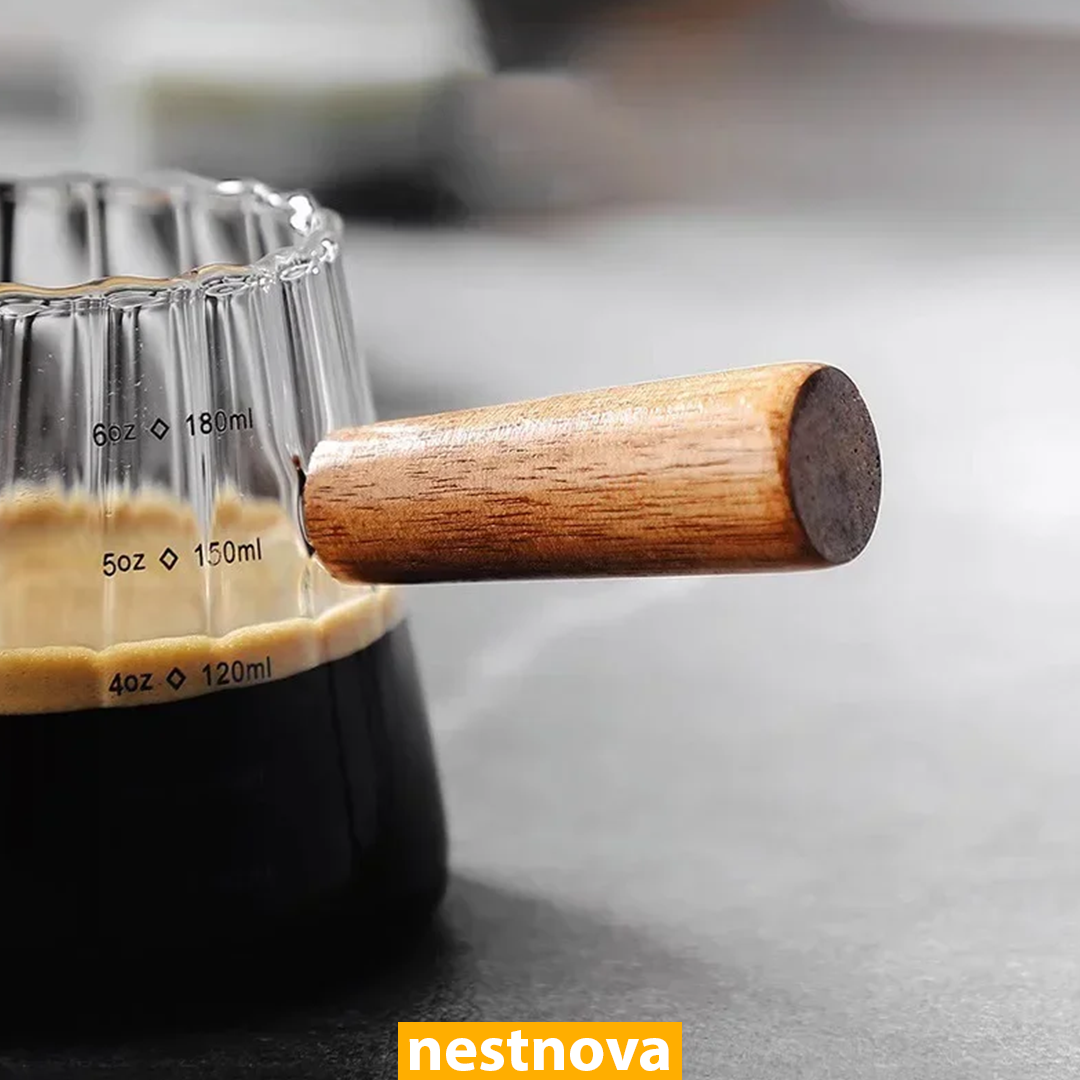 180ml Heat-Resistant Glass Espresso Measuring Cup with Wooden Handle – Precision Coffee Brew Pitcher